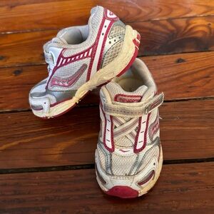 Saucony Baby Ride A/C Girls Hot Pink White Leather Tennis Shoes 6.5 Baby Retro